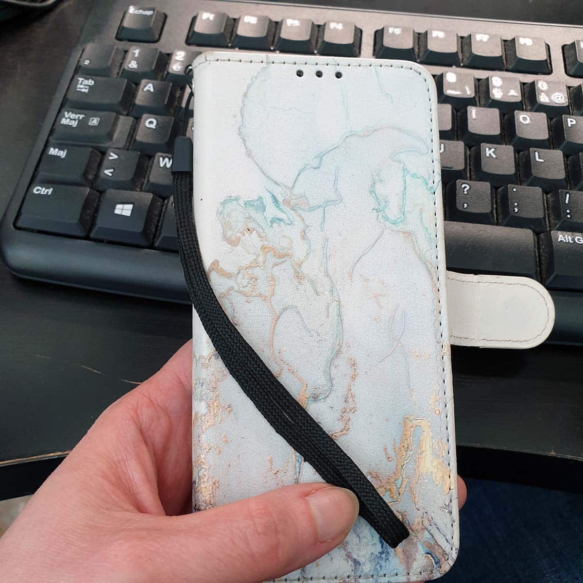 les-avantages-de-l-utilisation-d-une-lani-re-pour-t-l-phone-portable